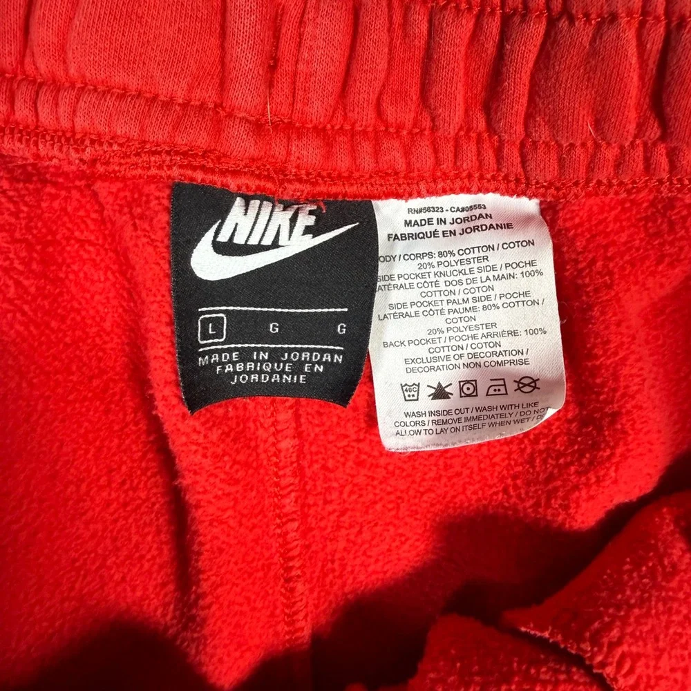 Nike Men's Large Red Fleece Swoosh Shorts Sportswear